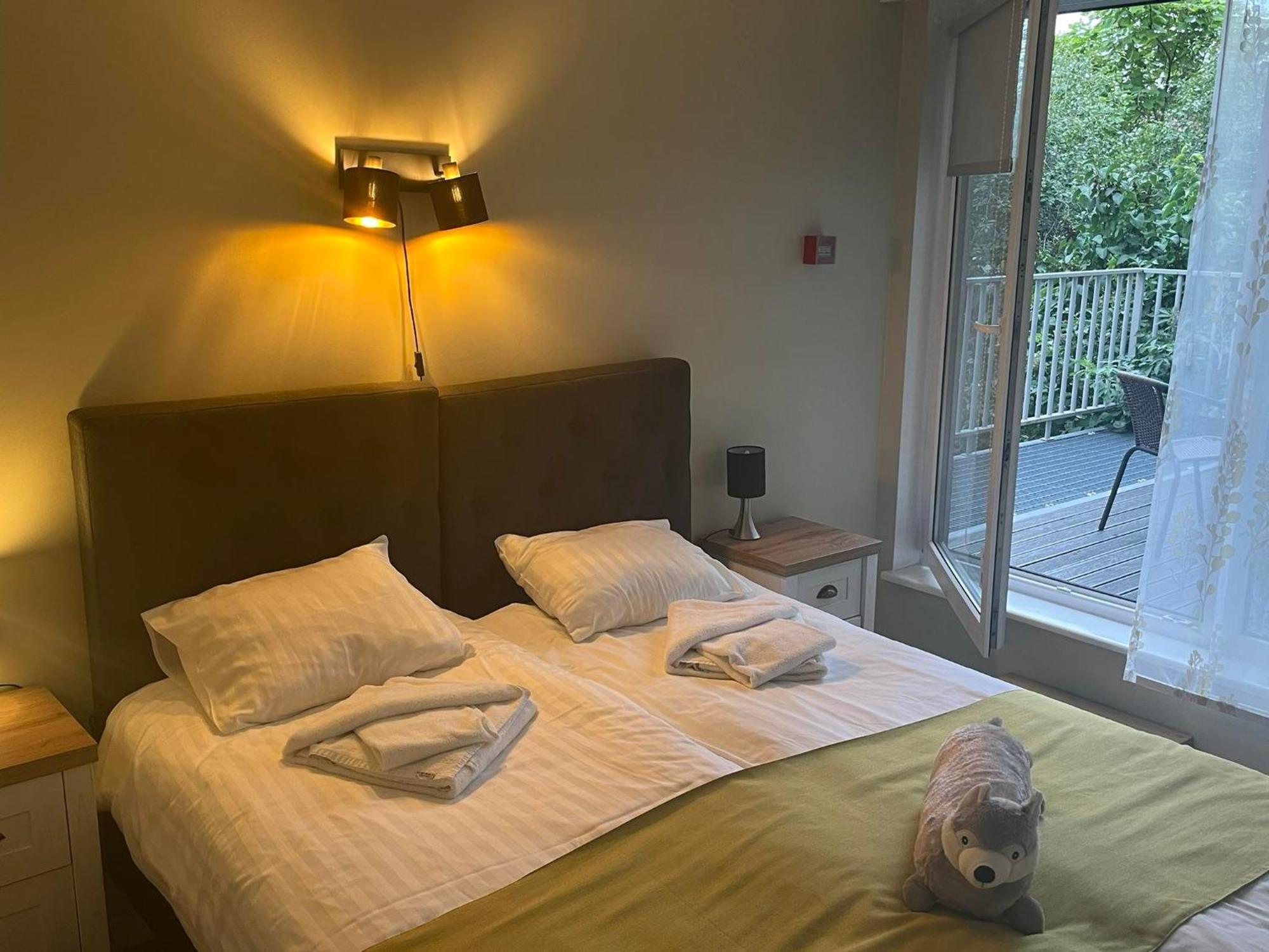 Carolina Hotel Пярну Экстерьер фото