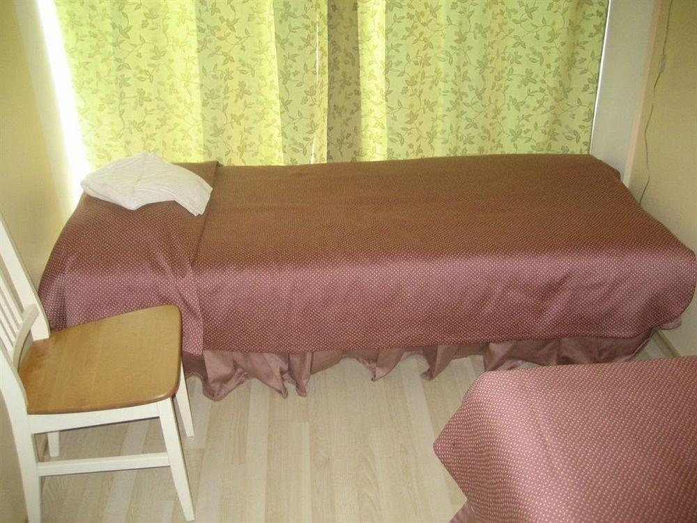 Carolina Hotel Пярну Экстерьер фото