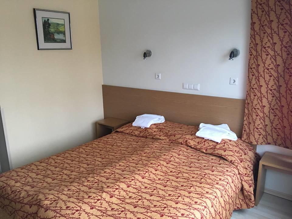 Carolina Hotel Пярну Экстерьер фото
