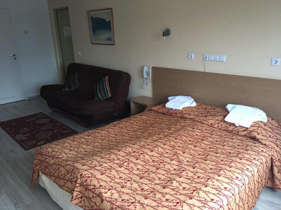 Carolina Hotel Пярну Экстерьер фото